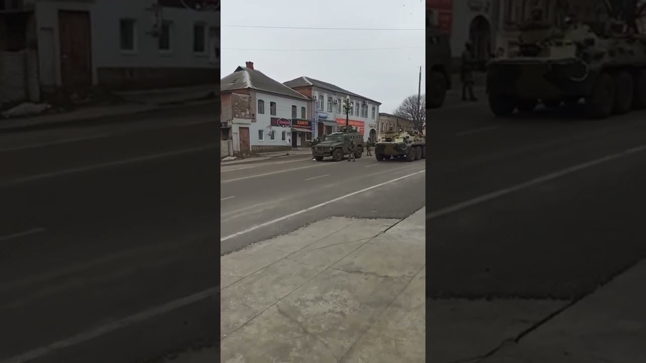 Безоружные жители Купянска смело противостоят оккупантам 🇺🇦