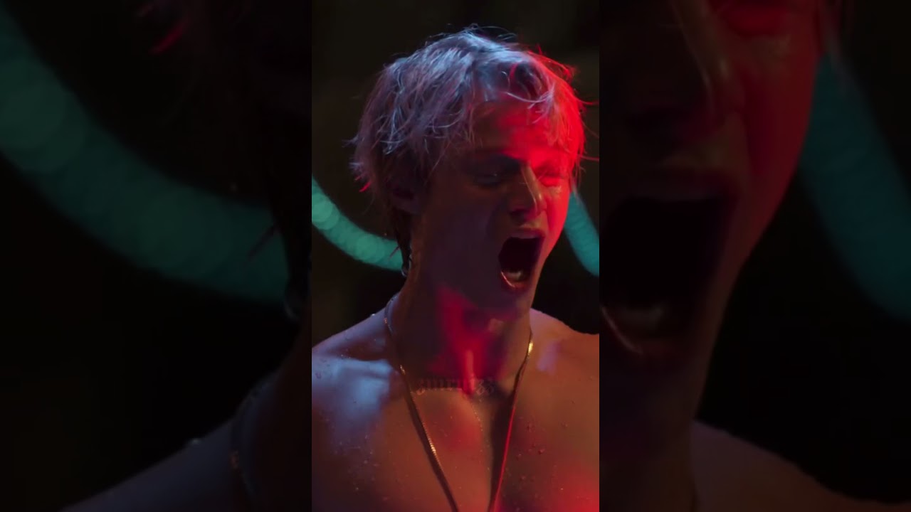 Heartbreaking Scene in JJ's Outer Banks Hot Tub 🥺