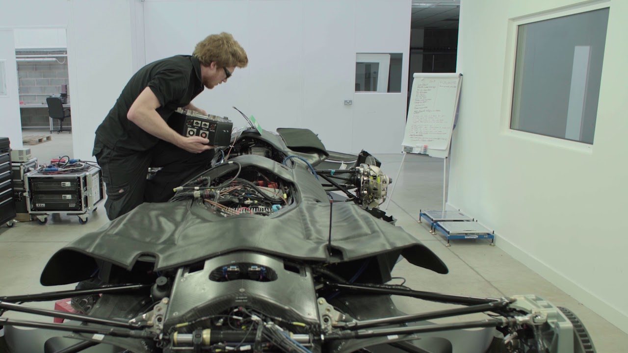 🚗 Unlock the Future of Racing with AI: Roborace Season 1 Episode 5 | I AM AI Docuseries