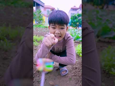 Ăn Cái Kẹo Thôi Cũng Không Yên | Minh Khoa #Shorts