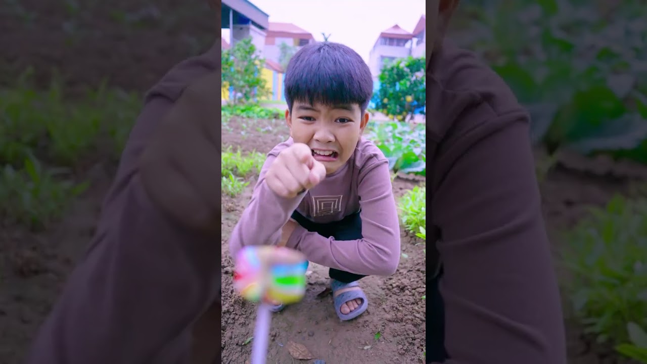 Ăn Kẹo Cũng Không Yên | Minh Khoa #Shorts