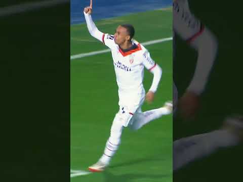 Le talent d'Éli Junior Kroupi 💫 #lorient #ligue2bkt #football