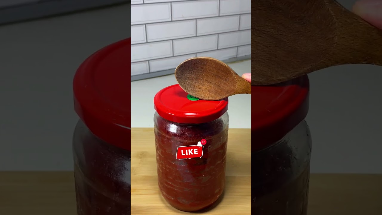 Easily Open Stubborn Jar Lids with These Simple Tricks 🥄