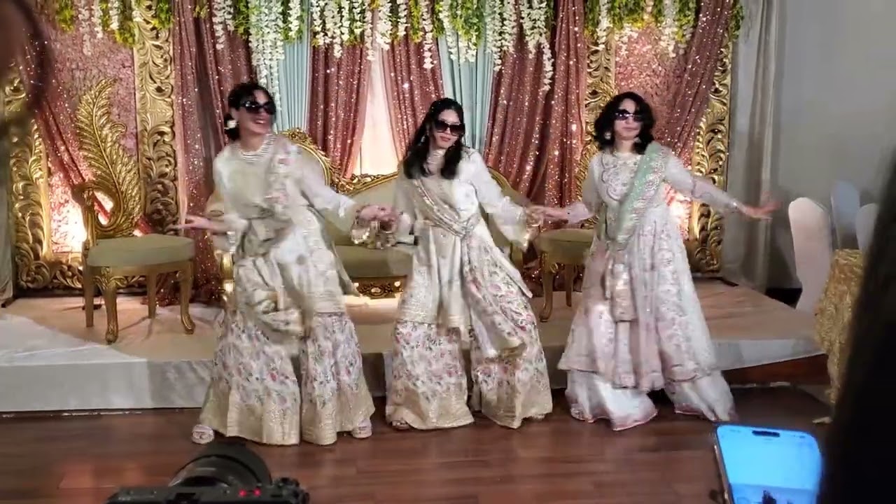 Kala Chashma Performance at Maisha’s Wedding 🎉: Raya, Zaara & Zoya Shine Bright!