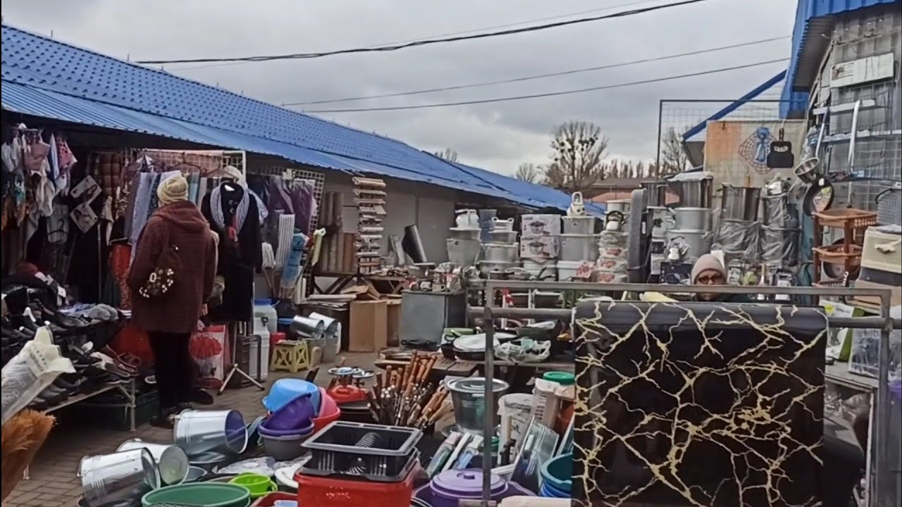 Обстановка на Центральном рынке Славянска, ноябрь 2025