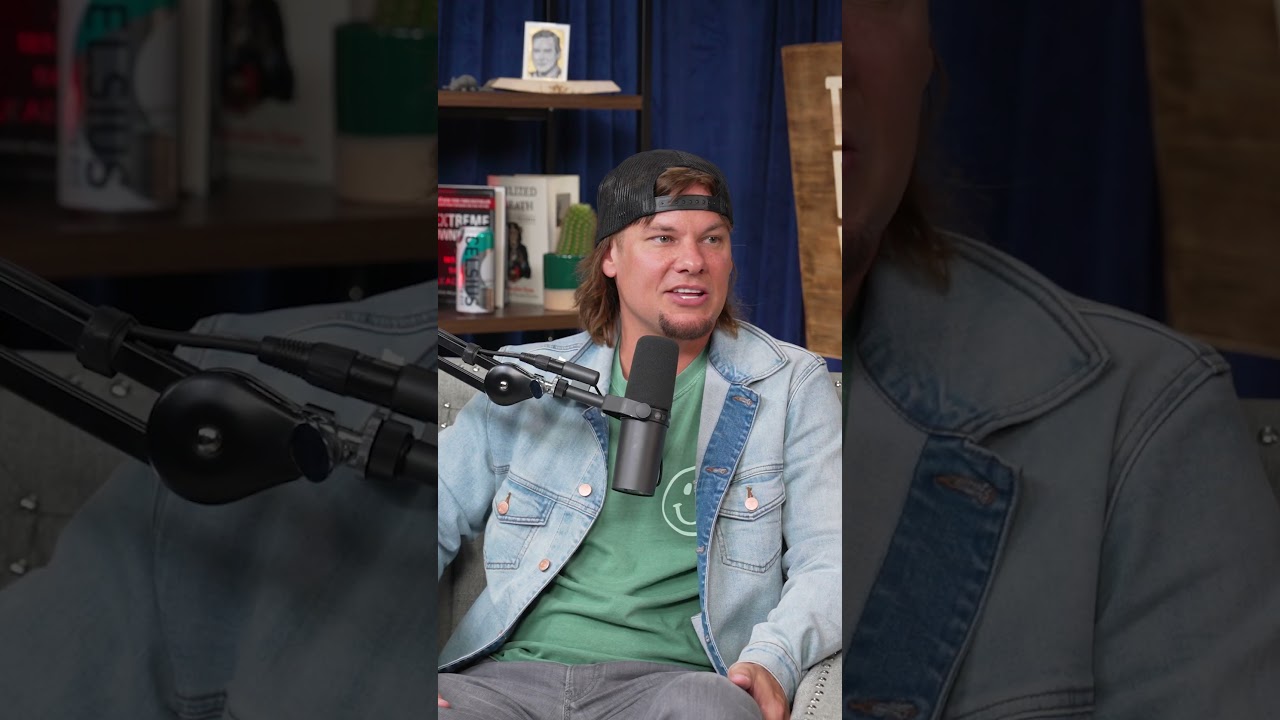 Theo catches Druski off guard 😂