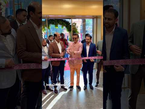 ✨ Anil Kapoor inaugurates the new Malabar Gold & Diamonds store 💫✨ #shorts #anilkapoor #bollywood