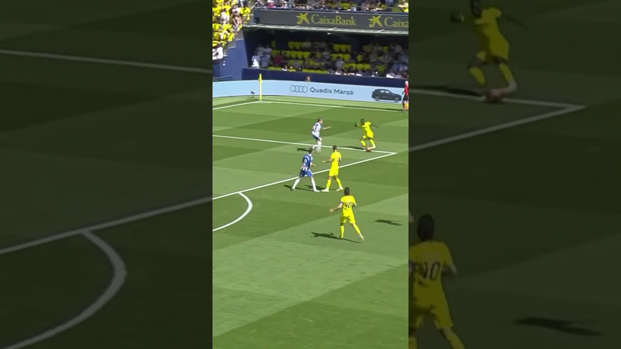 Nicolas Pépé in Action ⚽