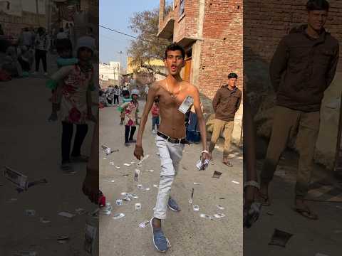 पैसा paisa #mrsalmuddin #viral #trending #shortvideo #comedy #funny #dance #new #comedyvideos #paisa