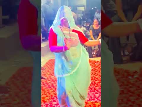 Kunwara nahi marna aunty ka gajab dance video😍#dance #shortvideos #ytshorts#youtuviral#shorts#viral