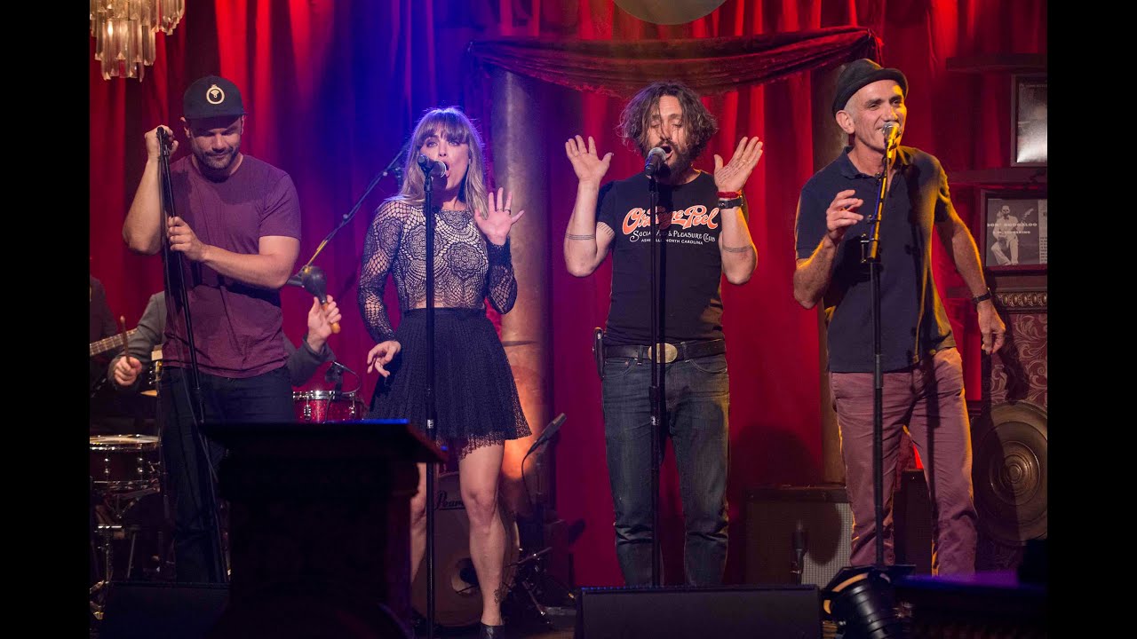 Hey Ya Cover by RocKwiz Superstars 🎶