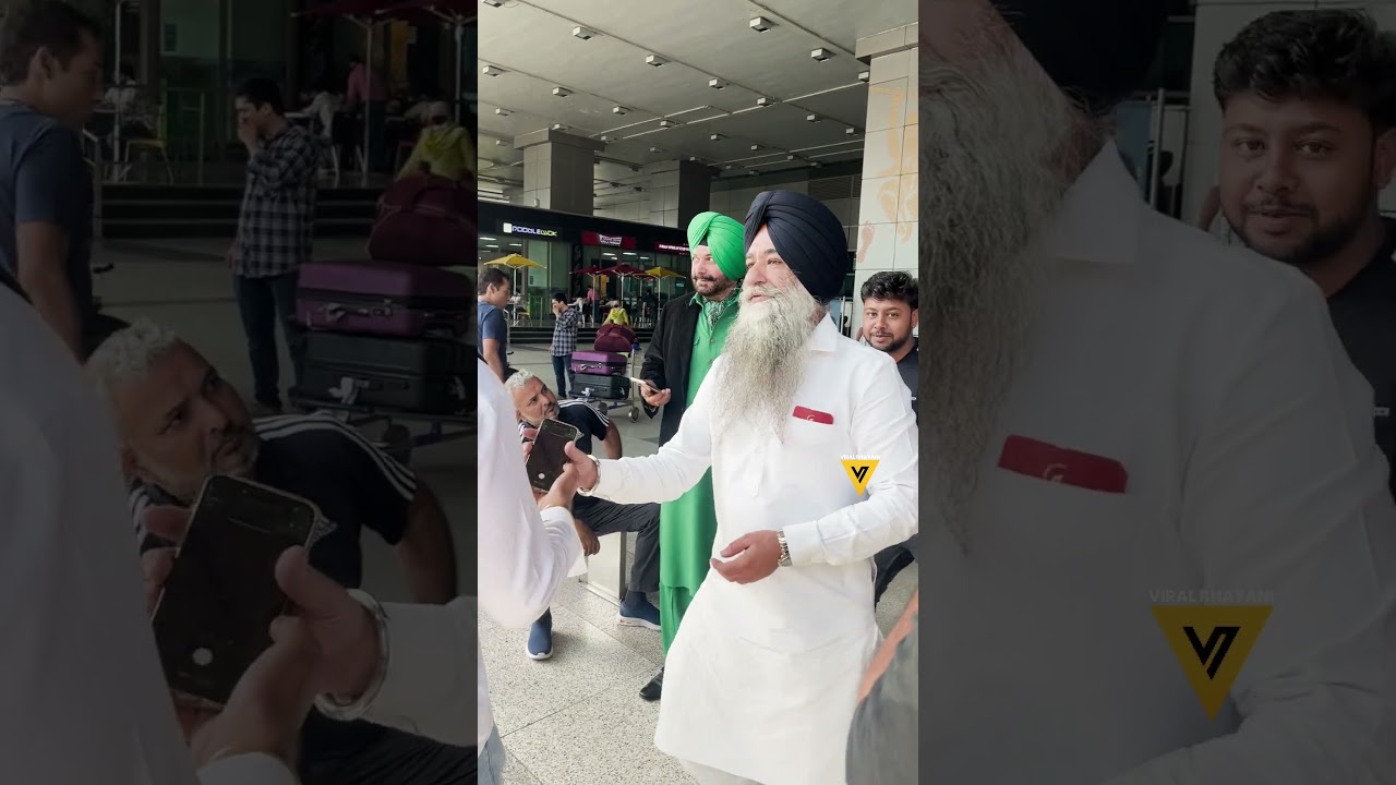 Navjot Singh Sidhu Spotted at Airport ✈️