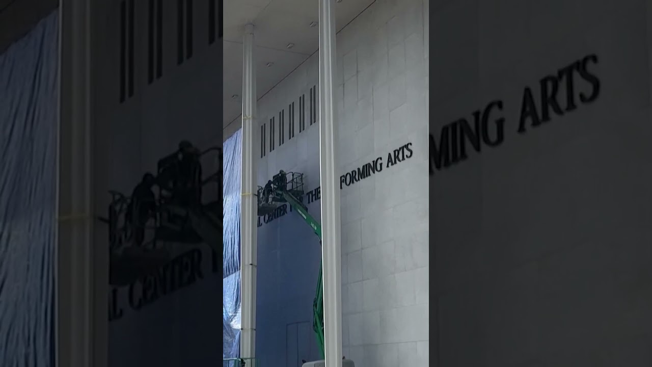 Trump-Backed Kennedy Center Board Scrambles to Block Name Removal Deadline #shorts