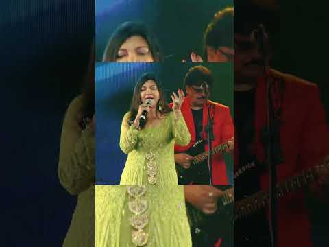 Kumar Sanu And Alka Yagnik live performance status 😍 Teri Chunariya (part 2) ❤️ #shorts #kumarsanu