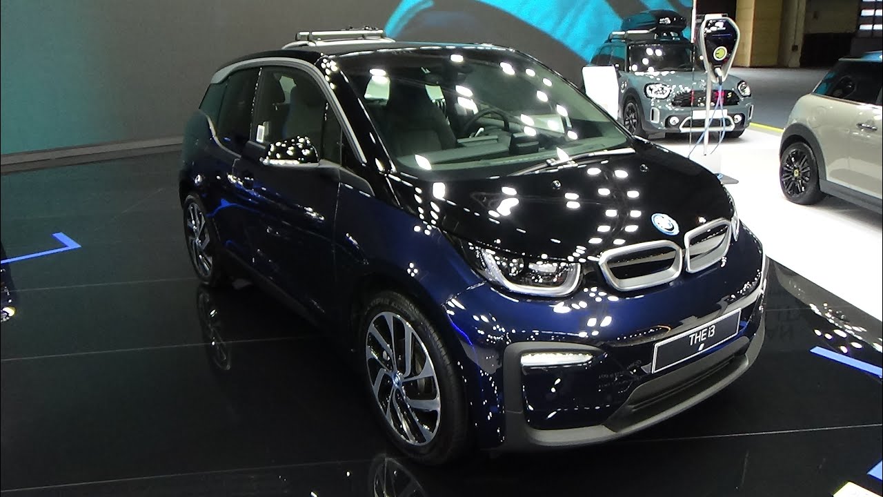 2022 BMW i3: Exterior & Interior at Barcelona 2021 🚗