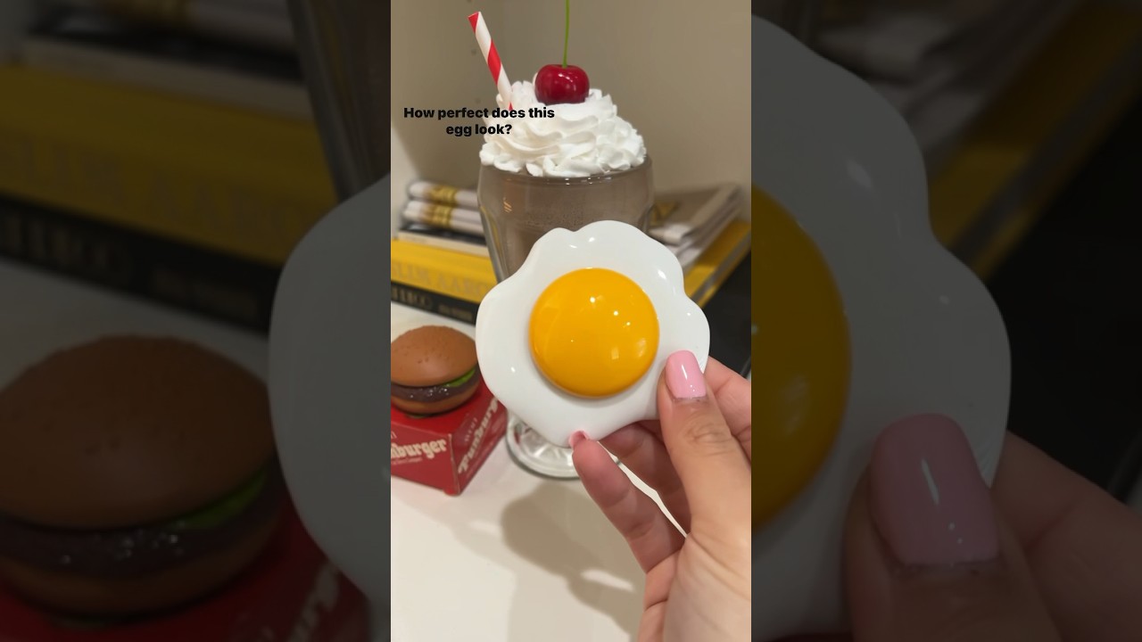 1970s Vintage Makeup Collection π