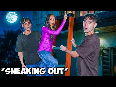 SNEAKING OUT of the House at 3AM with our Little Sister! *bad idea*