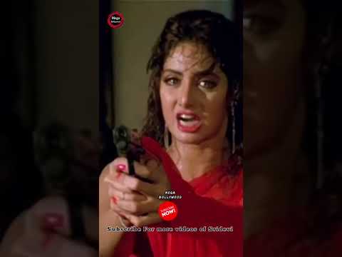 #Sridevi's Superb Acting #RoopkiRaniChoronkaRaja #megabollywood 0:14
