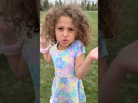 The good kid - Sierra teaches Rhia to keep the environment clean