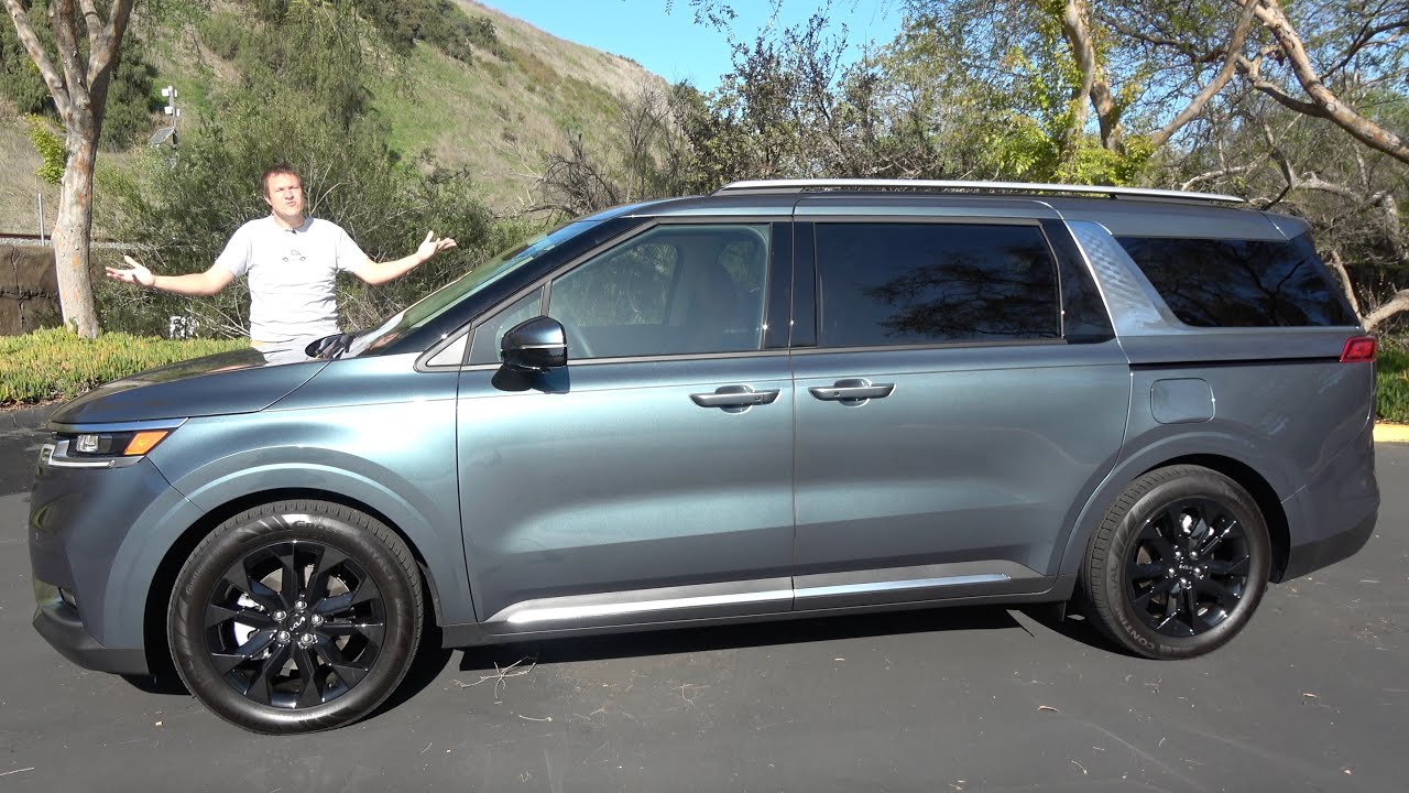 The 2022 2022 Kia Carnival: The Ultimate High-Tech Luxury Minivan π