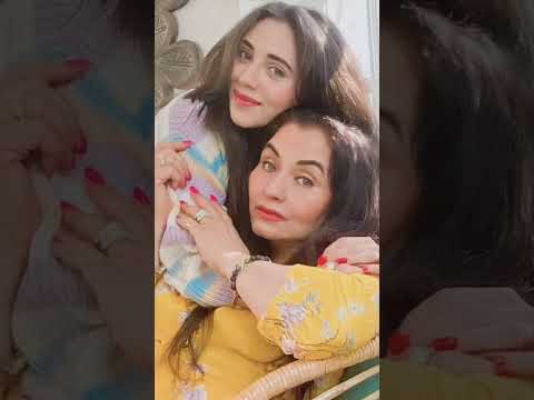 💗Salma Agha with family #husband Rehmat khan#kids Zara khan Ali Agha #❣️kahna n tum ye kisi se song