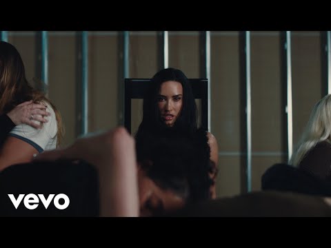 Demi Lovato - Kiss (Official Music Video)