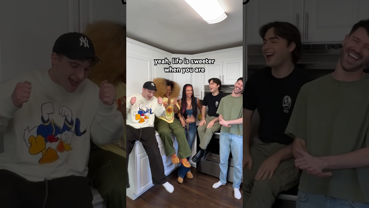 Sweet Moments with @JonathanTilkinOfficial & Cast ❤️