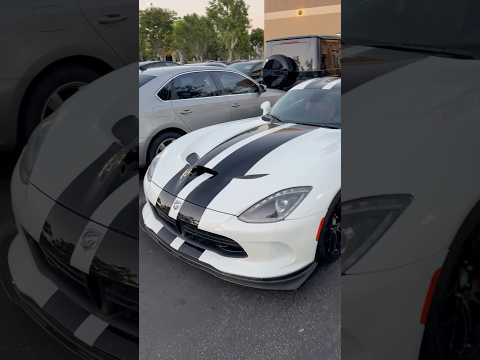RANDOMLY SPOTTING DODGE VIPER IN THE WILD! 2017 Dodge Viper Build @abc.garage