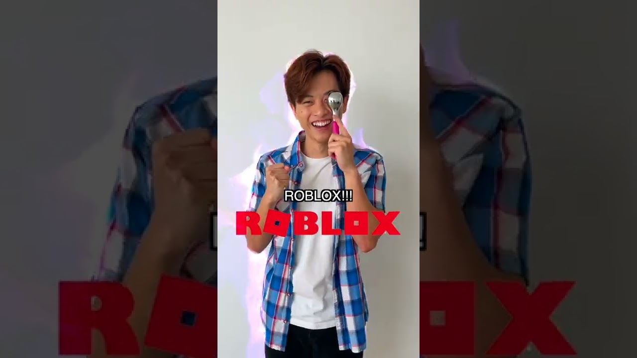 Roblox Fans Visit the Eye Doctor 👁️