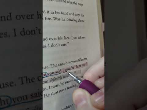 enemies-to-lovers romantasy book 🌿🌻🩷 #romantasy #enemiestolovers #tbr #powerless #booksta #falltbr