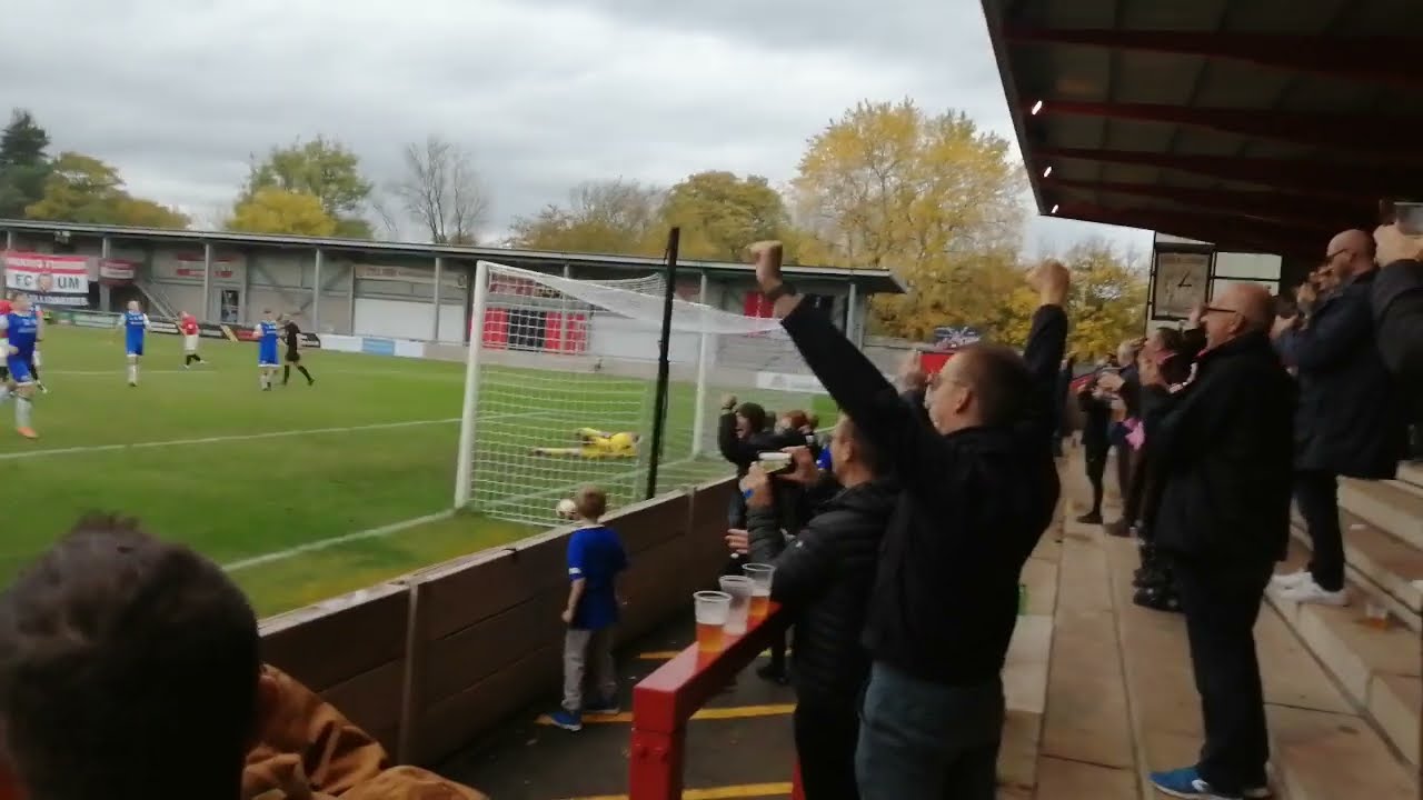 Regan Linney Scores Penalty in FC United's 4-1 Win Against Stalybridge ⚽
