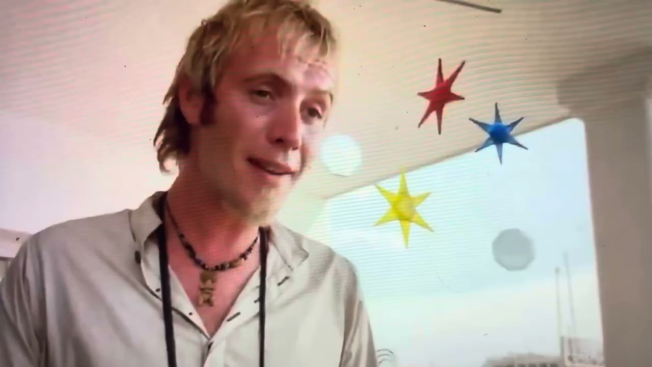 Kevin & Perry Go Large: Perry & Eyeball Paul (Reversed)