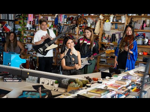 NIKI Performs at NPR's Tiny Desk for AAPI Heritage 🎶