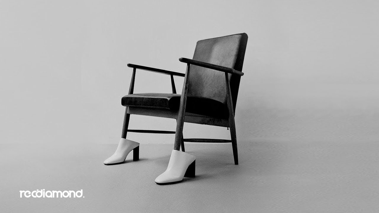 Samara Performs 'Hermès' from Zayn Album 🎶