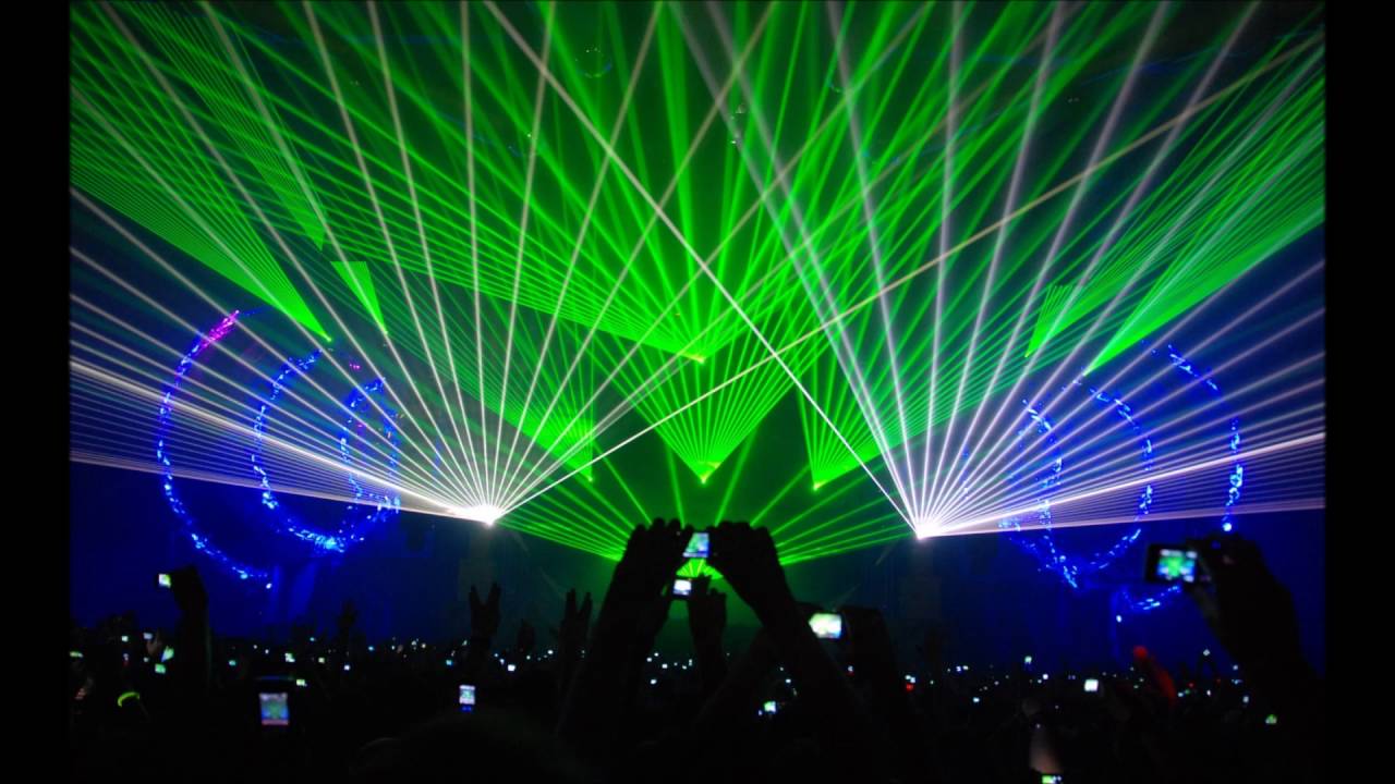 Martin Garrix Animals x Tsunami Remix 🎶