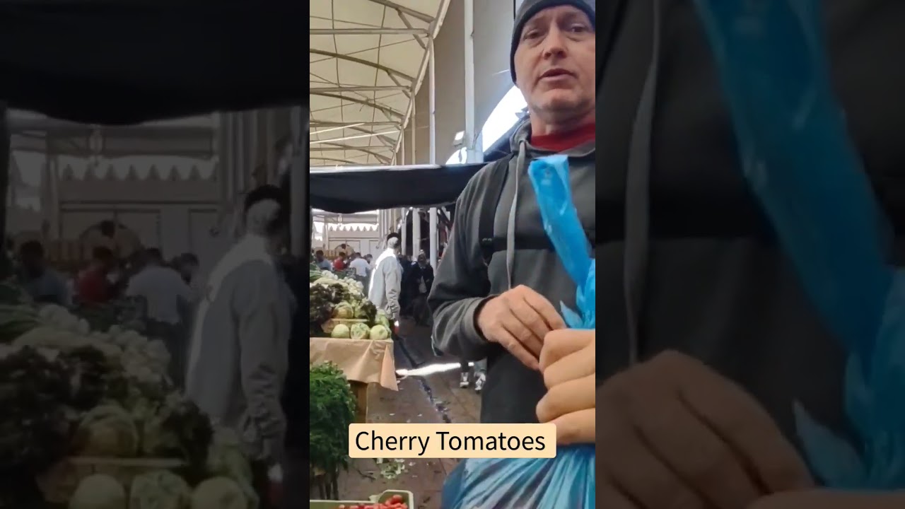 Ultimate Foodie's Guide to Buying Cherry Tomatoes in Tunis 🍅