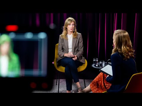 Karalienė, karalystė ir jausmai. Gabija Laubner-Sakalauskienė: tapusi toksikologe nesigailėjau