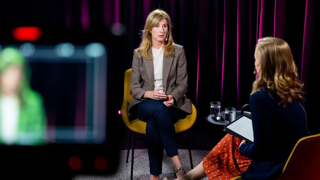 Karalienė, karalystė ir jausmai: Gabija Laubner-Sakalauskienė apie tapimą toksikologe ir gyvenimo kelią 👩⚕️