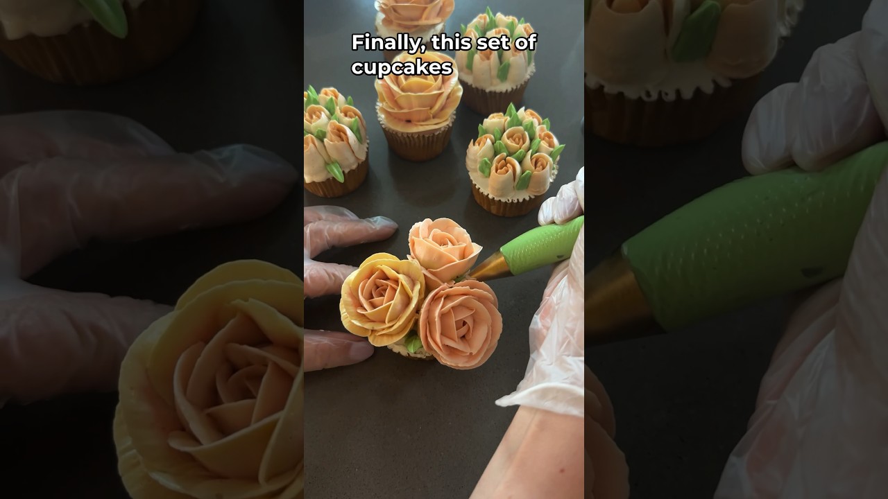 Buttercream Floral Cupcakes Piping Guide 🌸