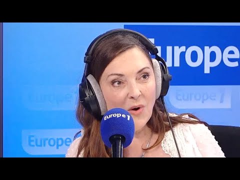 "On verra quelque chose s’ouvrir en 2027" : une médium tente de prédire le futur sur Europe 1