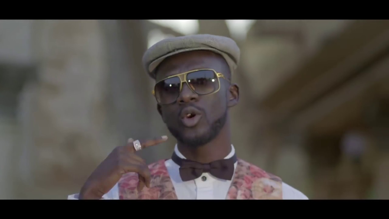 Akhlou Brick - Ayo Ndeke 🎶