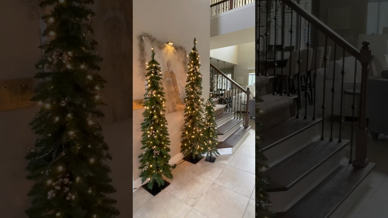 Grandin Road Tree DUPE! Copy & paste this link https://creatoriq.cc/3Hxxq88 #christmastree