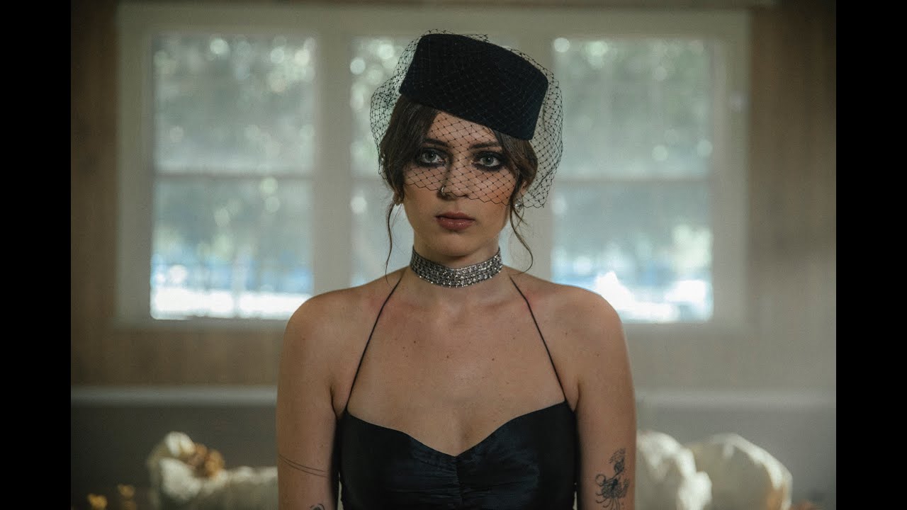 Lizzy McAlpine's 'Doomsday' Official Video 🎶