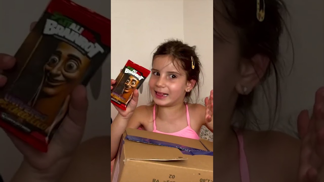 100 Aurora acquista 100 Pacchi di carte Italian Brainrot! 🎴