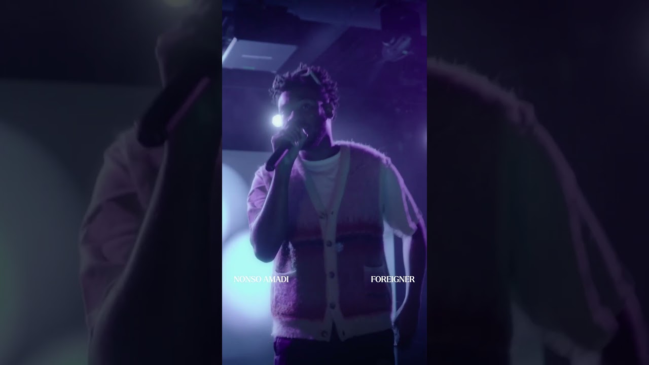 live from toronto, #NonsoAmadi performed the last #UMUSICLIVE of 2022! #Foreigner #livesession