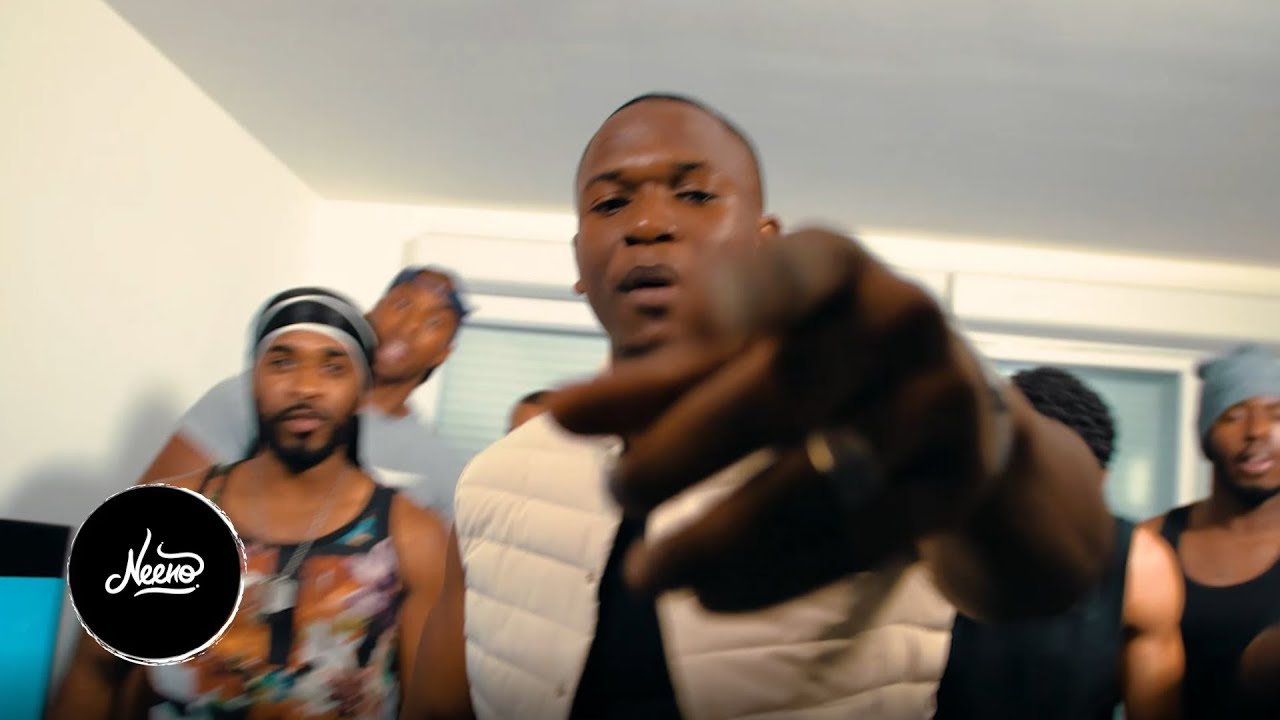 Aly - Gestu by Neeno 🎨