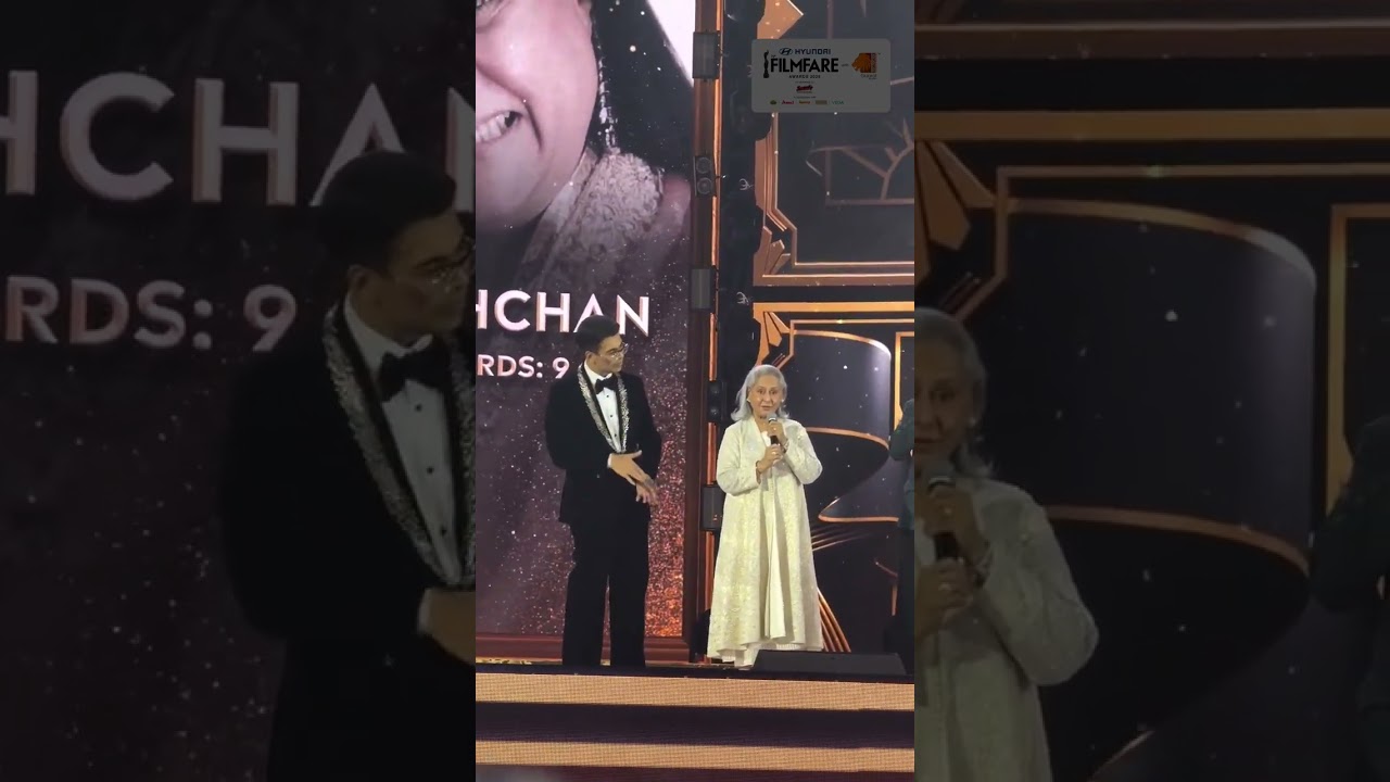 Jaya Bachchan Receives Cine Icon Award at Filmfare 2025 🎬