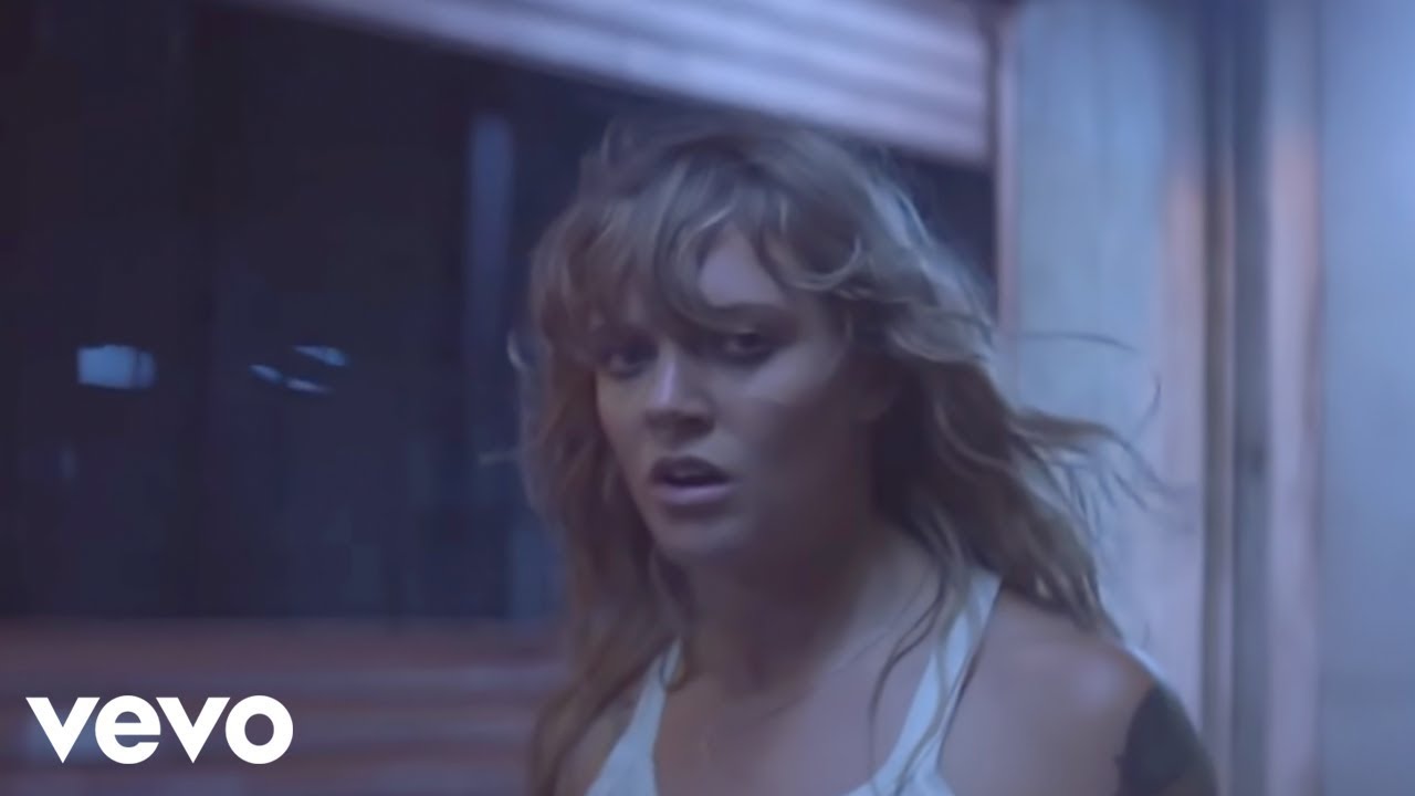Tove Lo - True Disaster (Part of Fairy Dust) from 'Blue Lips [Lady Wood Phase II]'