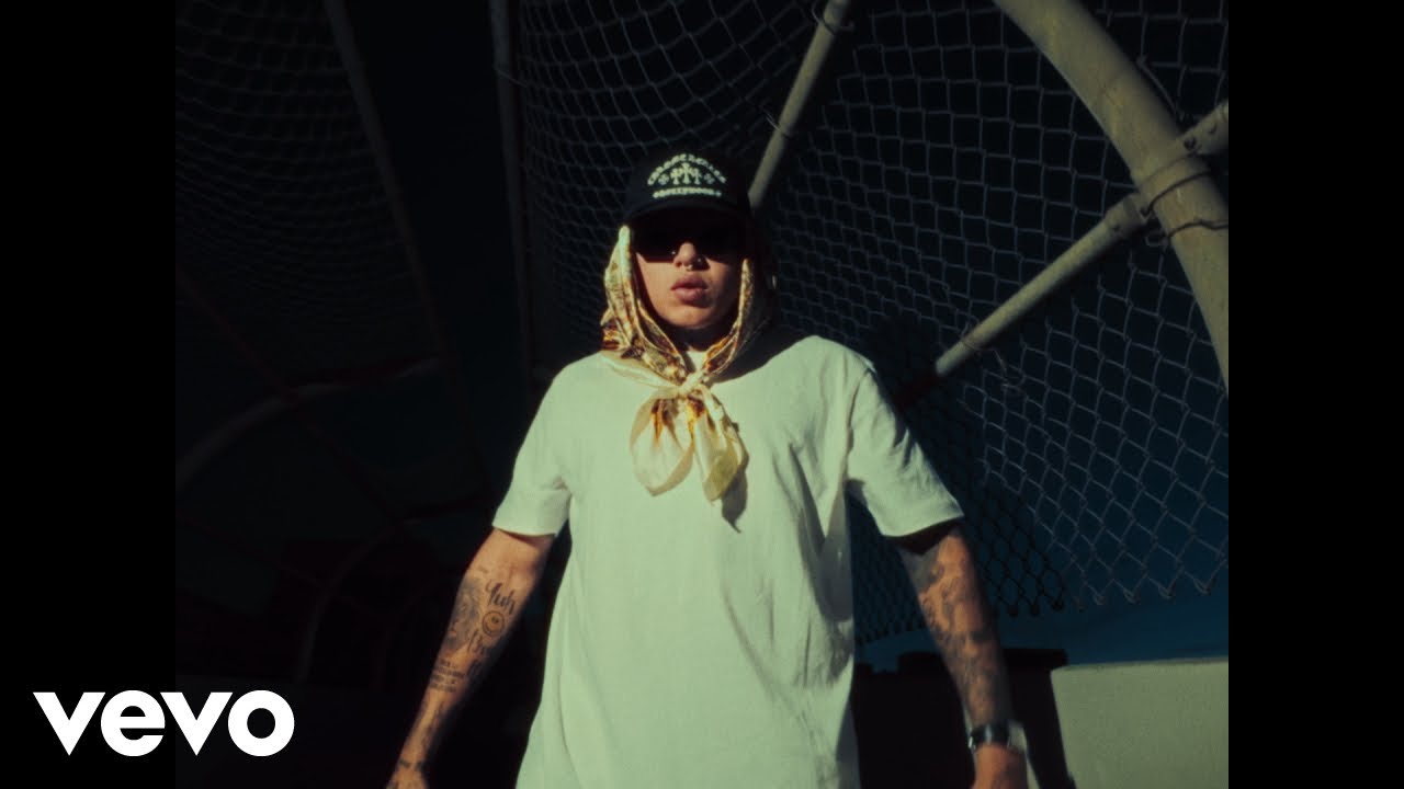 Beéle - Si Te Pillara (Performance and Lyrics)