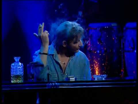Dani face à Serge Gainsbourg - DE L'AUTRE COTÉ DU MIROIR - Patrick Sébastien